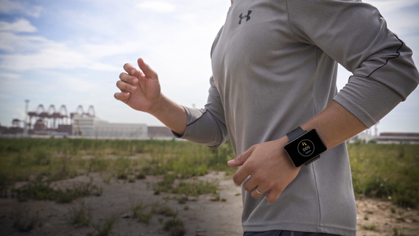 Sport Smart Watch Men Women DM100 2.86 inch Android 7.1 3GB + 32GB 4G GPS WiFi MT6739 Smart Watch With Camera 2880mAh Battery 的副本